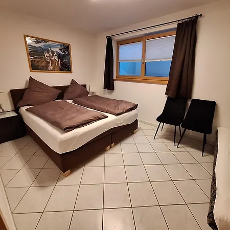 Almhuettenweg Dreitorspitze Apartmán *