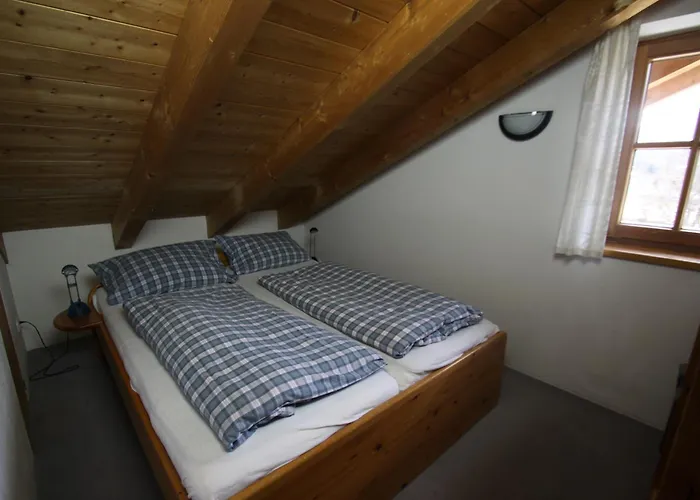 Almhuettenweg Dreitorspitze *